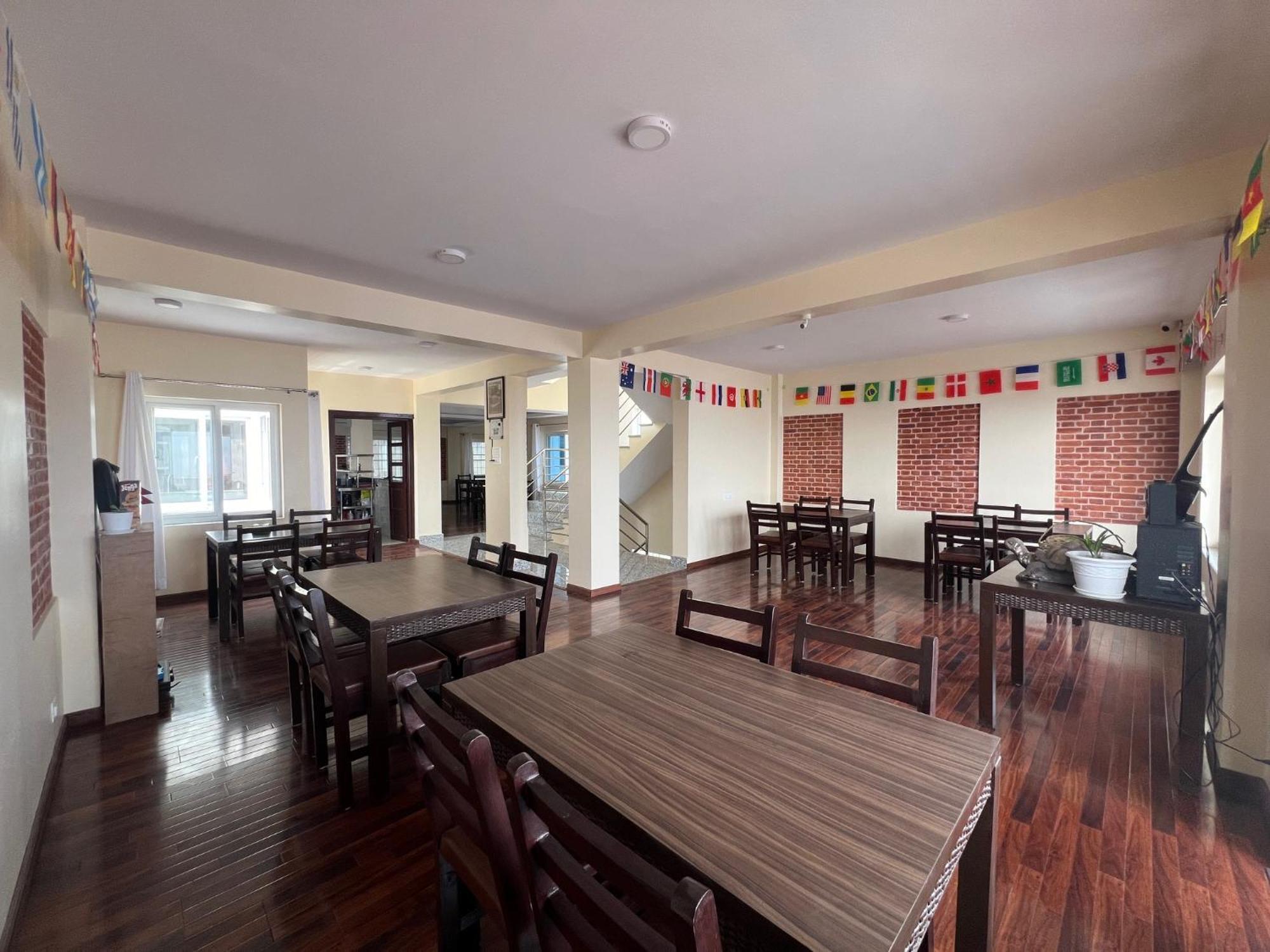 The Sparkling Turtle Backpackers Hostel Kathmandu Exterior foto